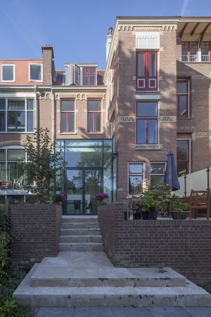 Hoyt architecten glazen uitbouw duinweg
