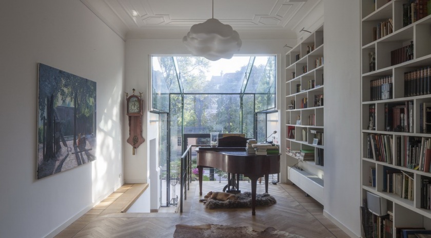 Hoyt architecten glazen uitbouw duinweg