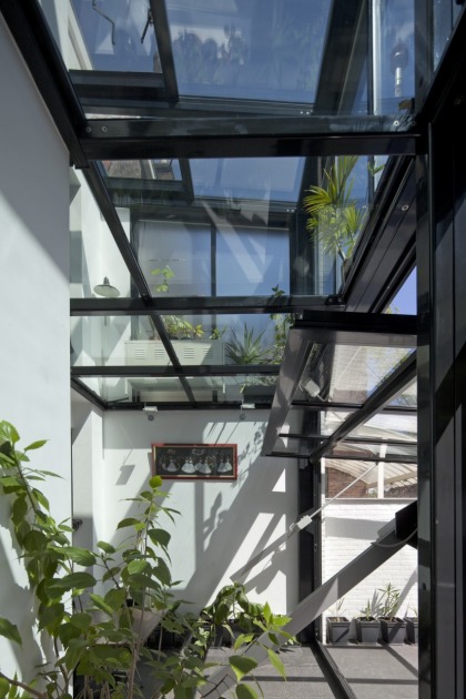 rotterdam glass extension modern architecture 30's private client HOYT architect